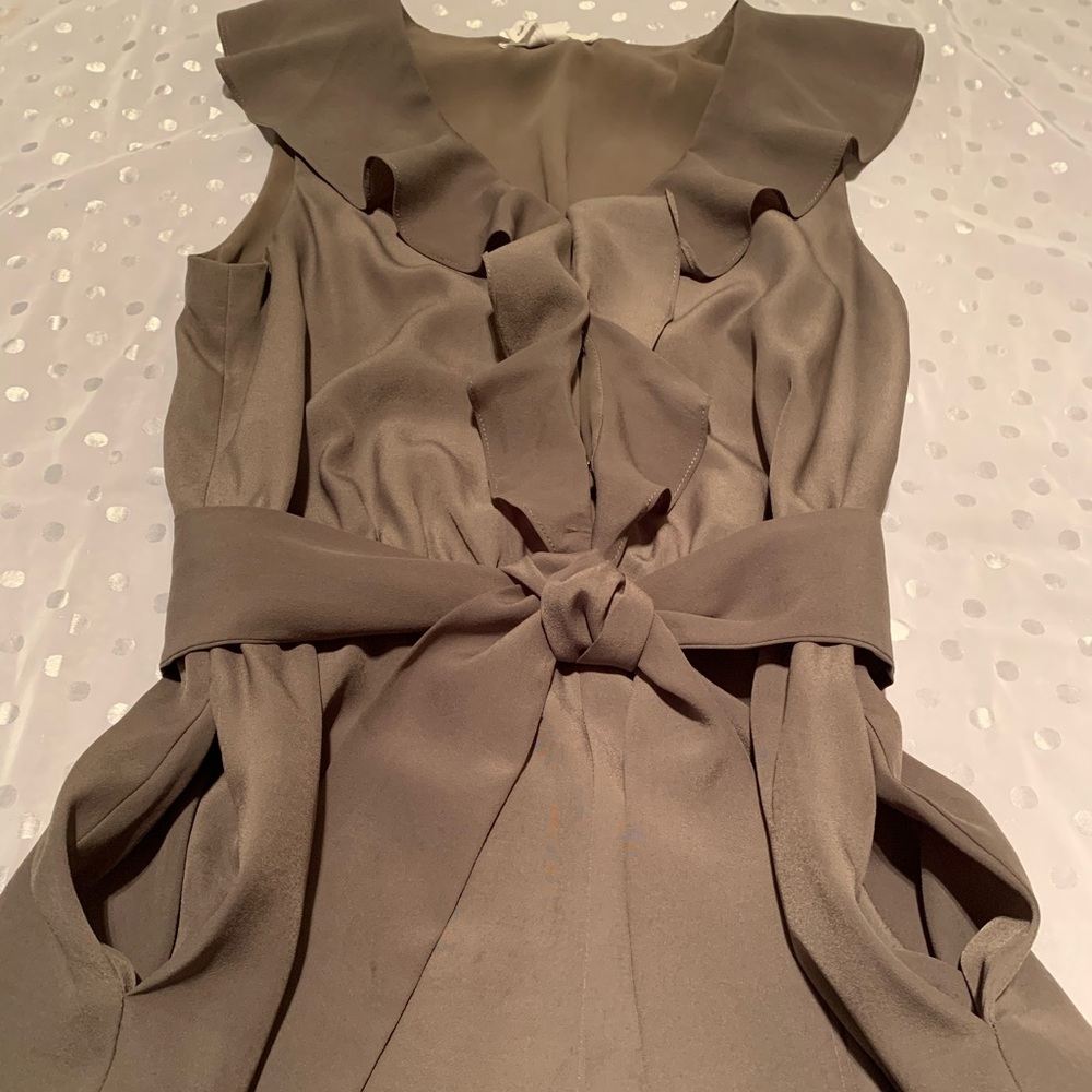 *DONATED* BCBGeneration moss ruffled romper